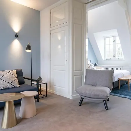 Boutique - Book Via 'bloemendaal Collection' * Bloemendaal